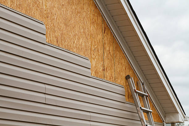 24/7 Emergency Vinyl Siding experts in North Babylon, NY